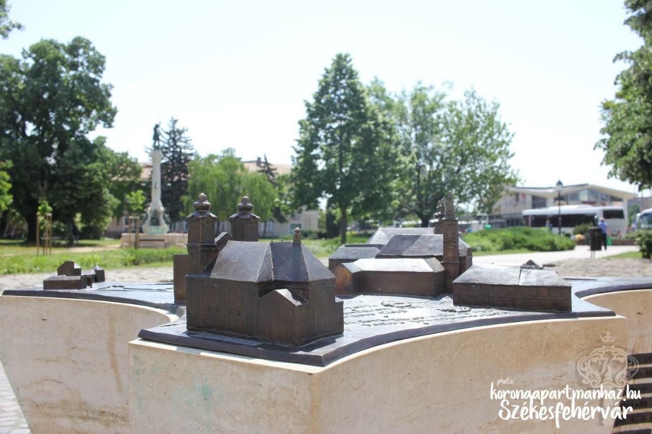Korona Apartman Szekesfehervar Luaran gambar